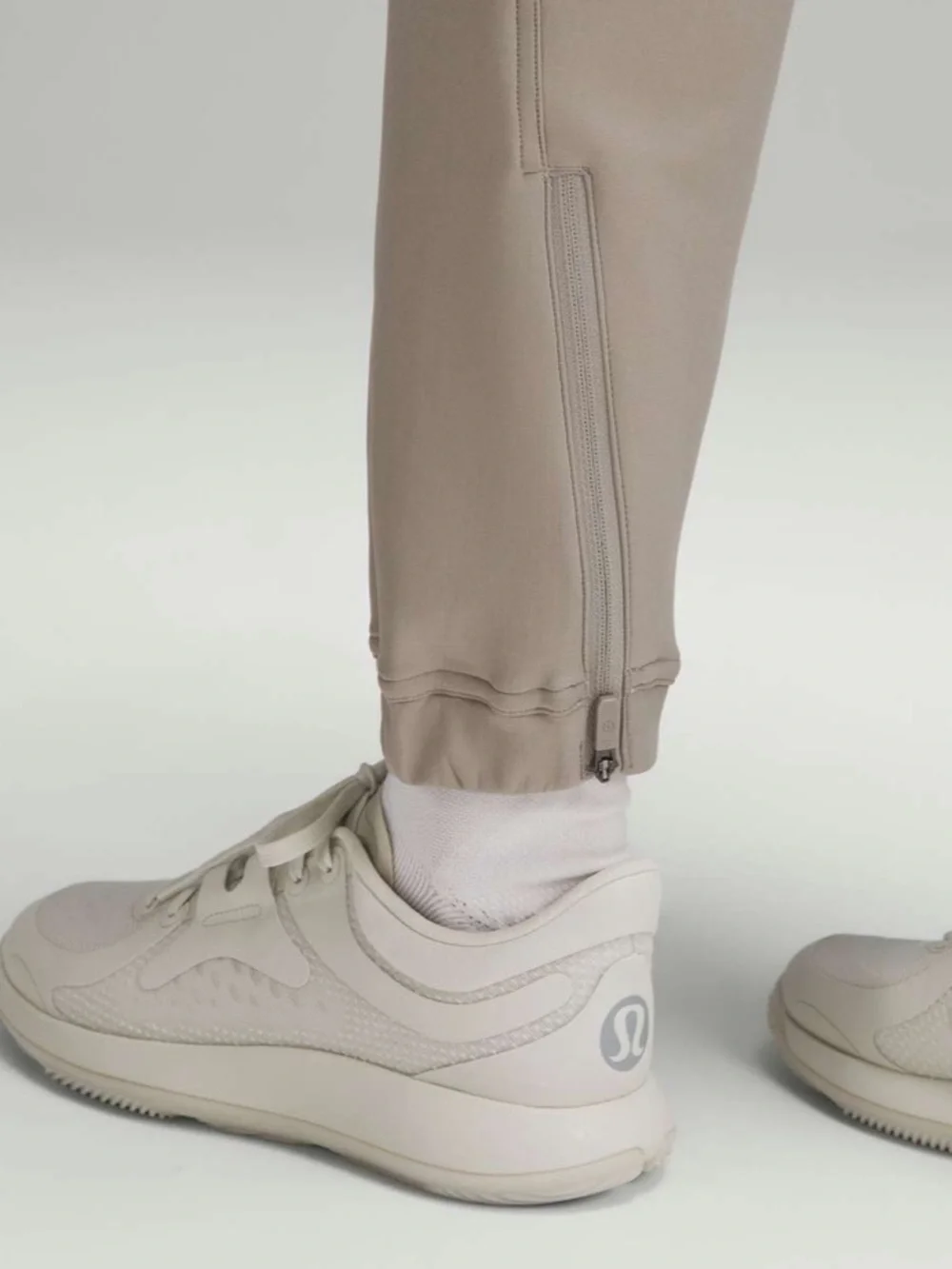 Lululemon • Adapted State High-Rise Fleece Jogger Full Length Riverstone